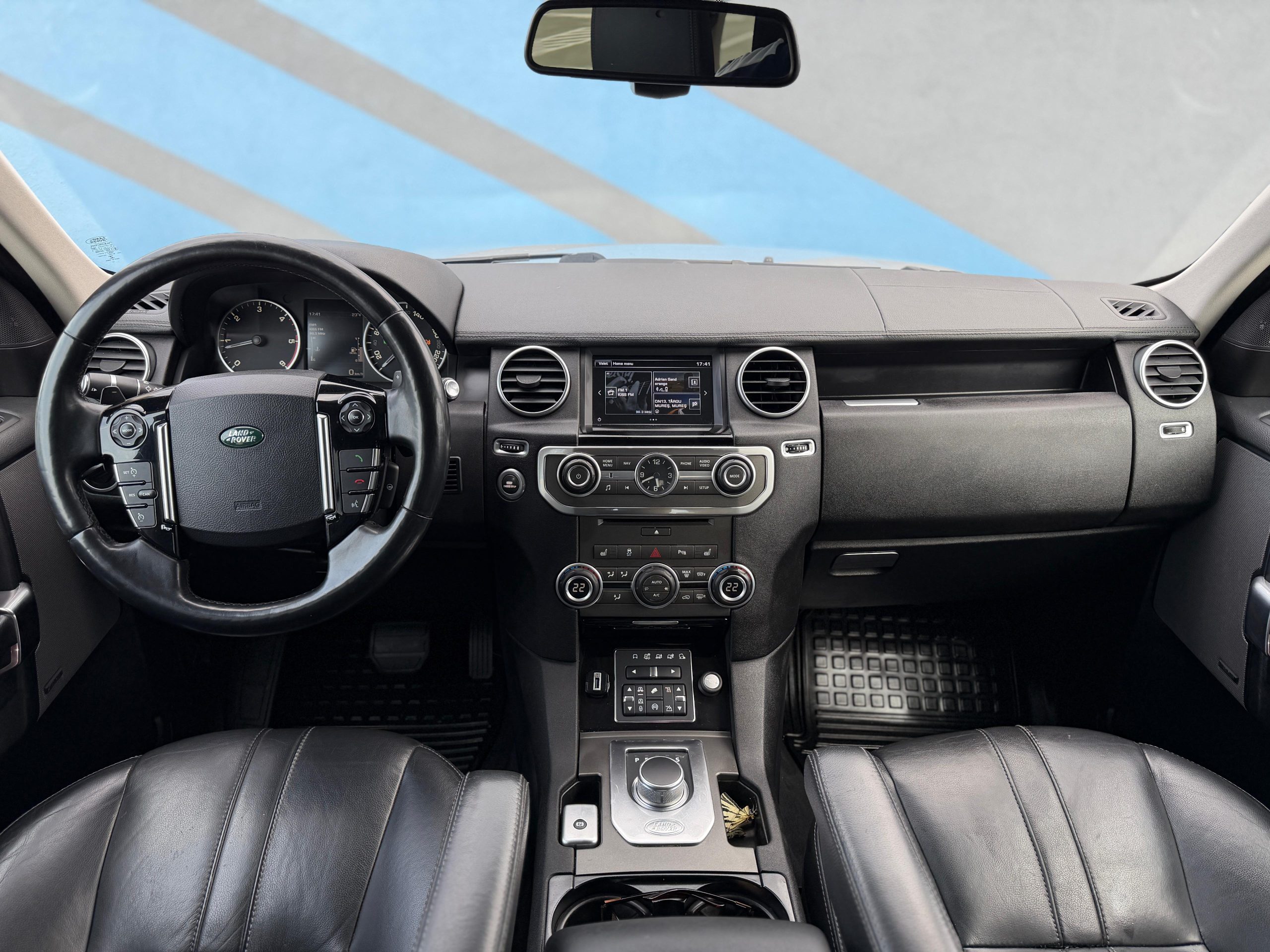 LAND ROVER DISCOVERY 4