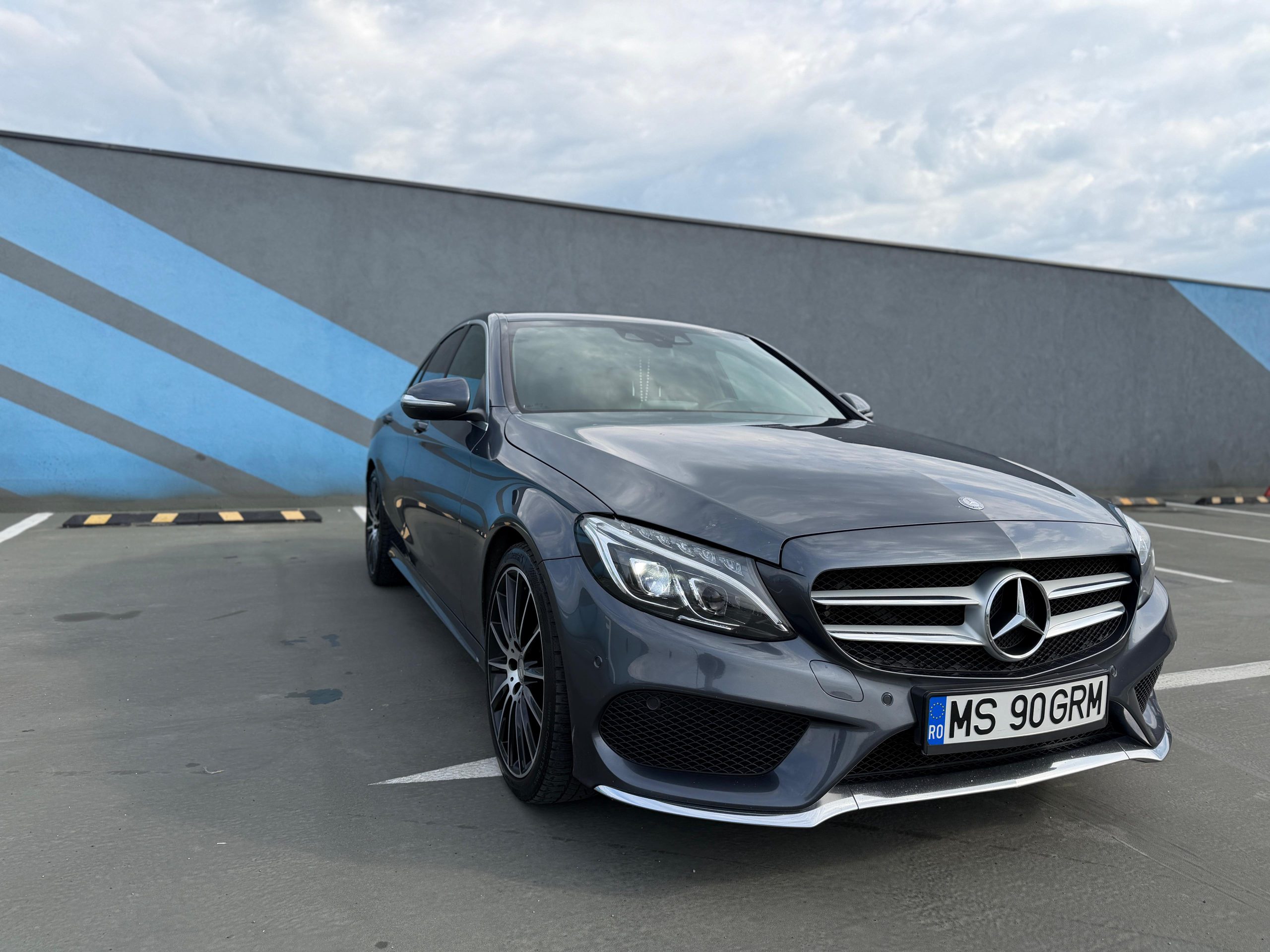 Mercedes C220 AMG