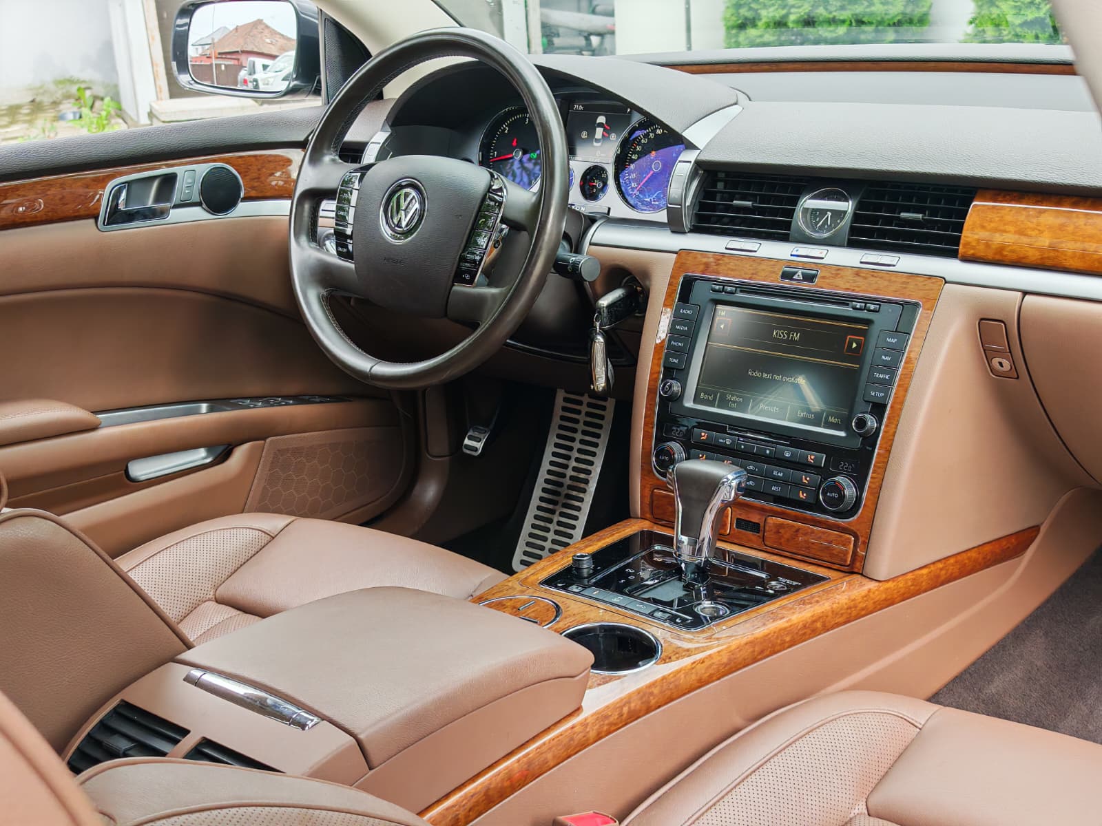 Volkswagen Phaeton